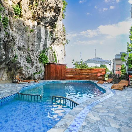 Bamboo Hill Villa Нин Бин Екстериор снимка